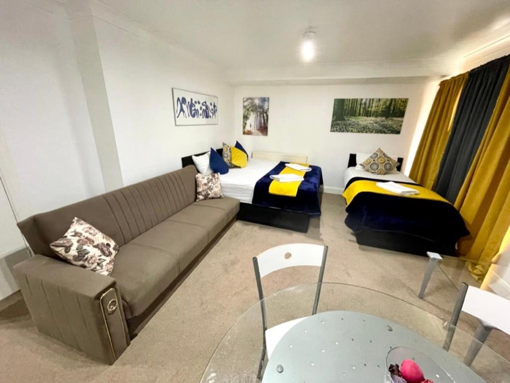 2 Bedrooms Modern Central London Apartment, Full Kitchen, 5 Minutes Tube Station Kültér fotó