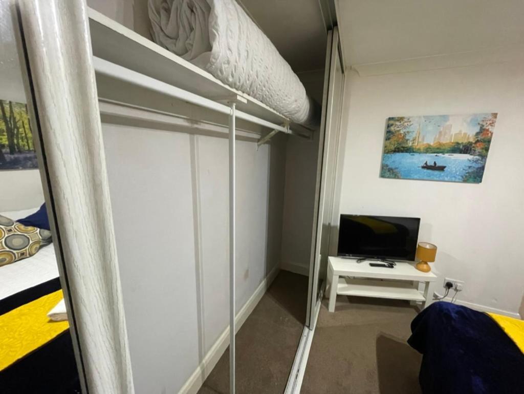 2 Bedrooms Modern Central London Apartment, Full Kitchen, 5 Minutes Tube Station Kültér fotó