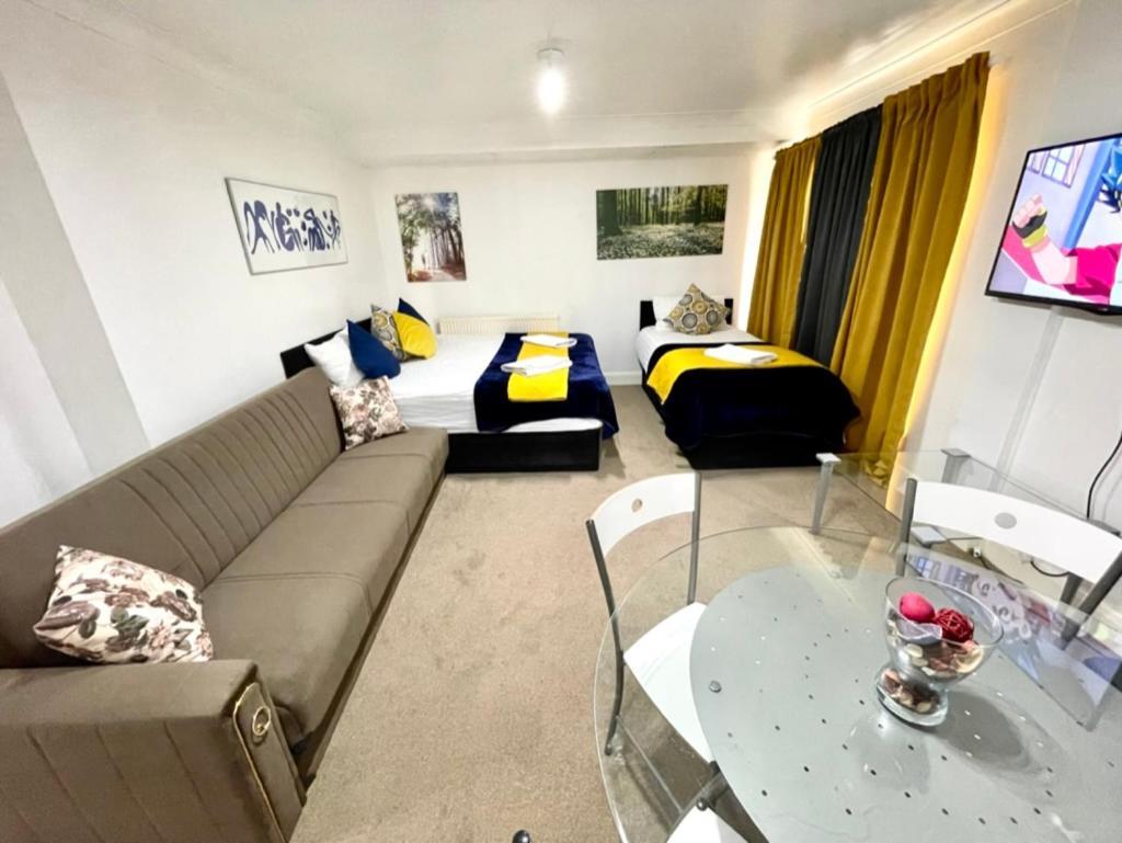 2 Bedrooms Modern Central London Apartment, Full Kitchen, 5 Minutes Tube Station Kültér fotó