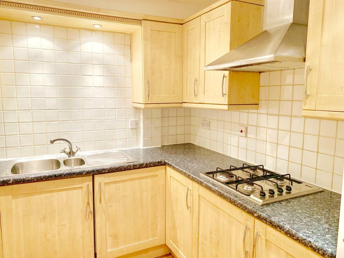 2 Bedrooms Modern Central London Apartment, Full Kitchen, 5 Minutes Tube Station Kültér fotó